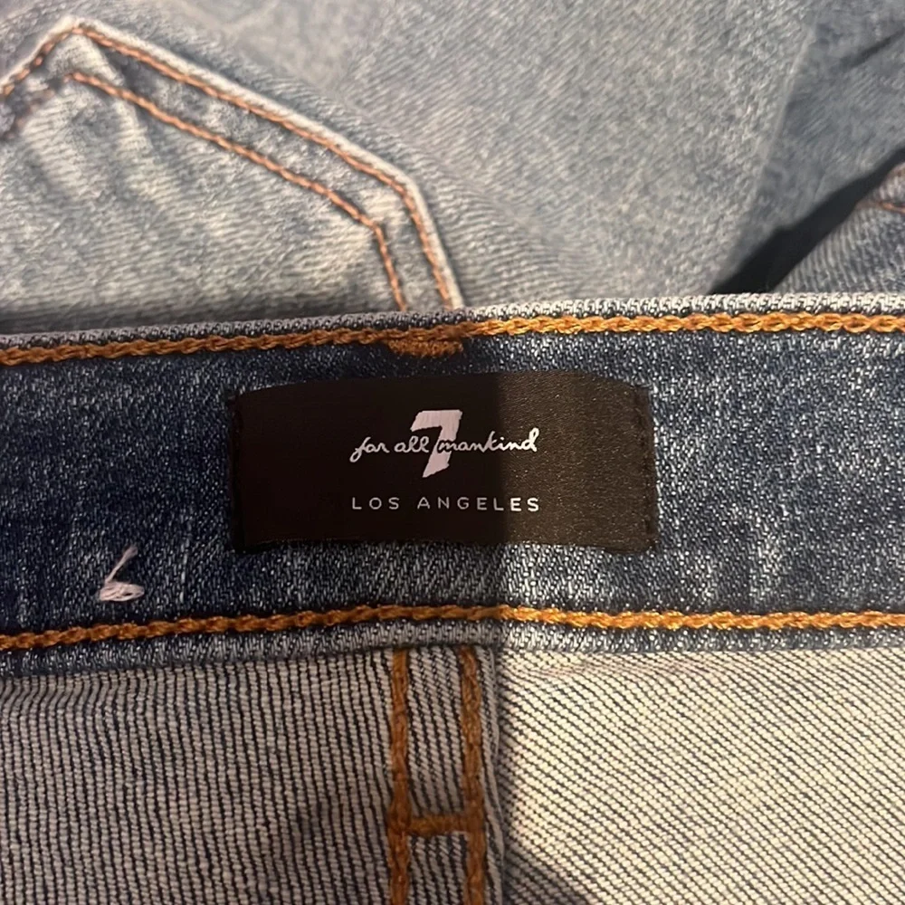 7 For all Mankind Woman’s High Waist Slim Kick Size 24
